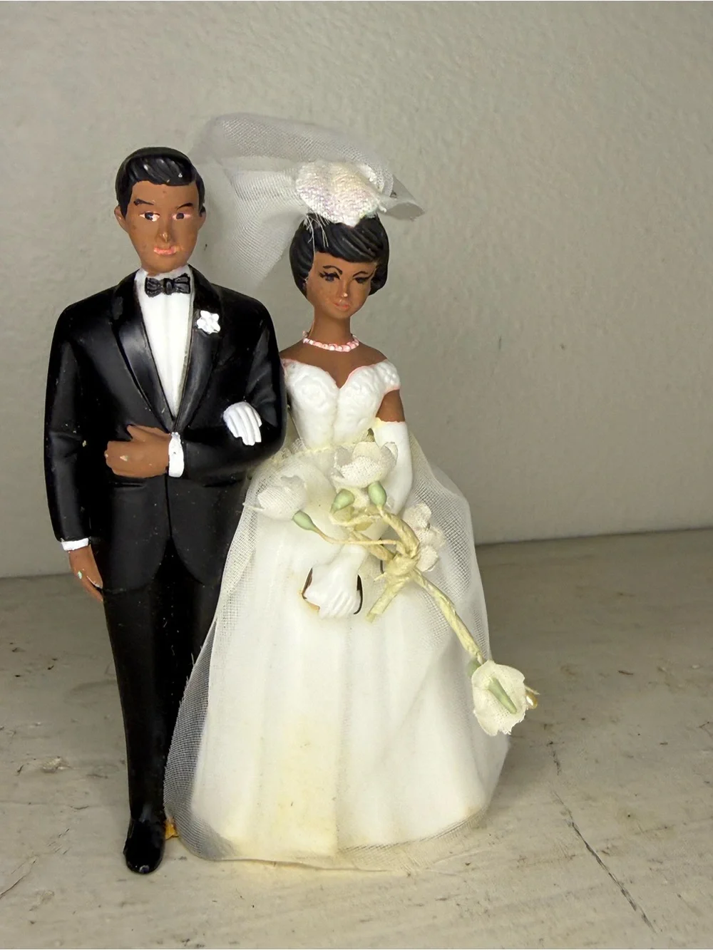 Wilton Bride and Groom Wedding Cake Topper African American Tulle Veil, Flower